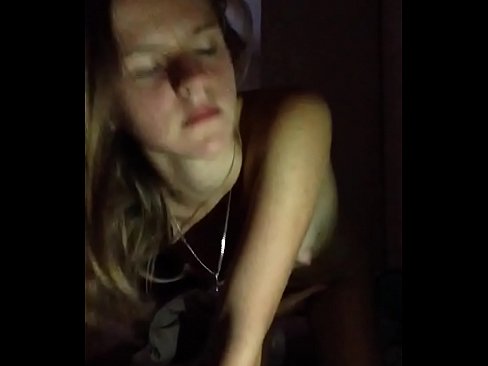 ❤️ 一個 女孩 自慰 和 cum ❤ 色情 在我們 ❌️